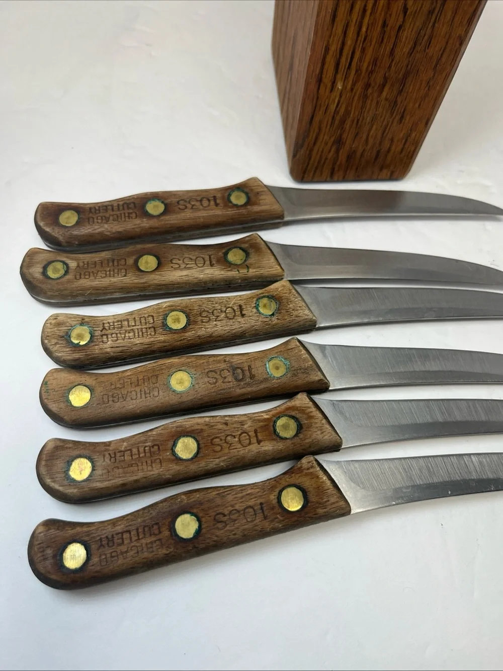 Set of 6 Vintage Chicago Cutlery USA Walnut Handle Steak Knives with Block.